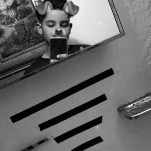 Meet your Posher, Dany