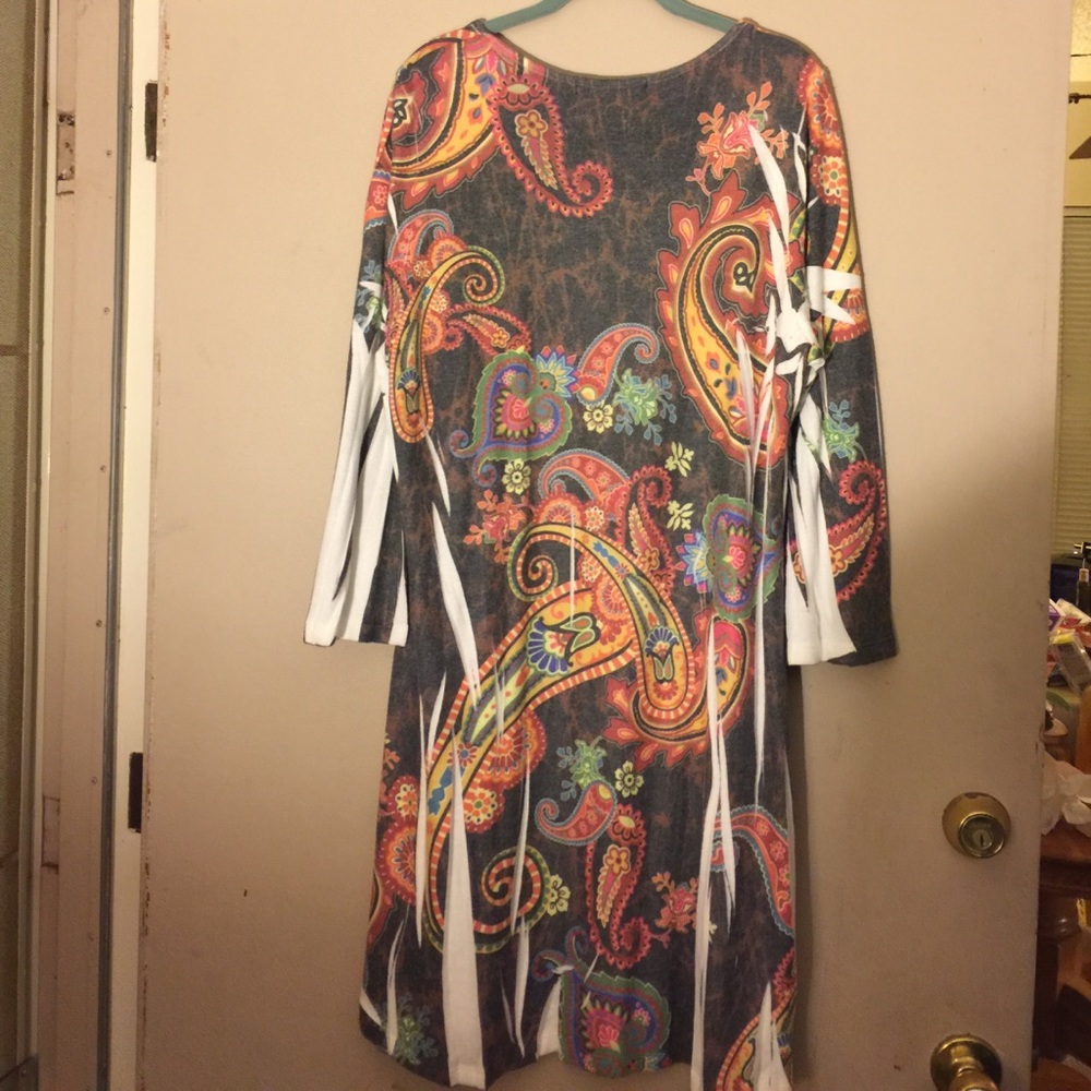 Daniel Benjamin Tunic - Picture 2 of 4