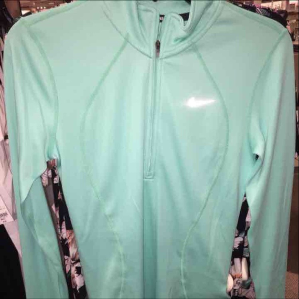 Nike mint pullover