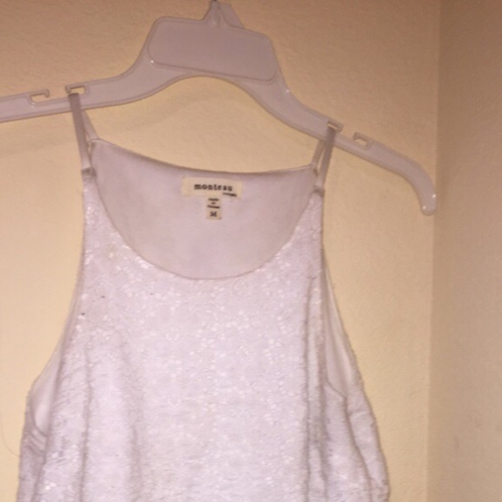 white lace tank top
