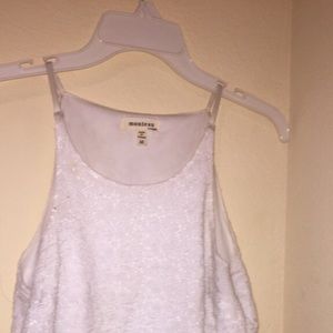 white lace tank top