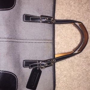 back and white coach purse