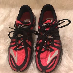 Brooks Running // Pure Flow 2 // pink & Black