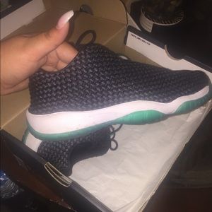 jordan future low gg