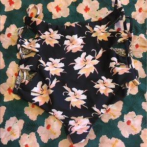 $65🅿️🅿️Acacia aloha bottom