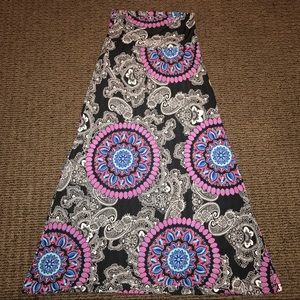 NWOT Maxi skirt S & XL