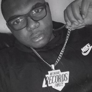 Meet your Posher, Jose