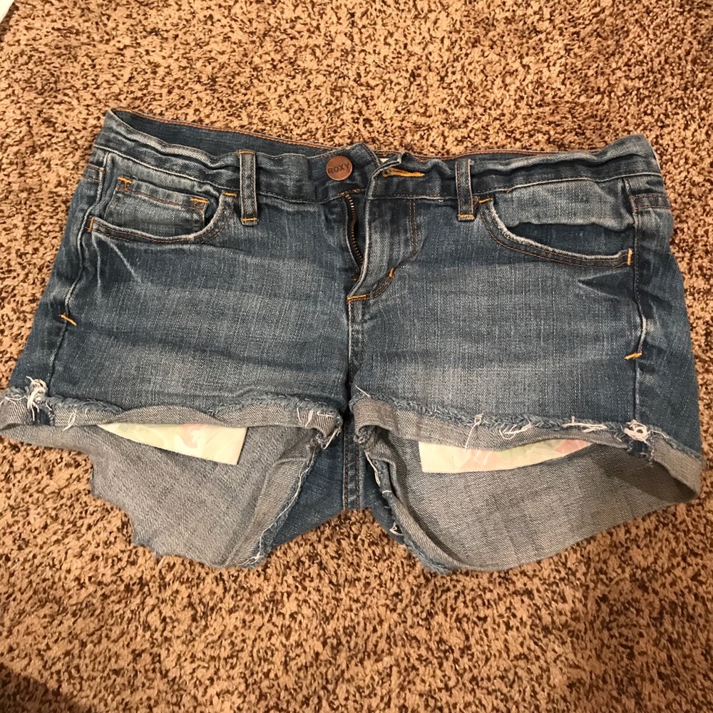 Roxy shorts