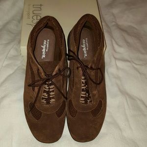 Truespirit by Easy Spirit leather shoes