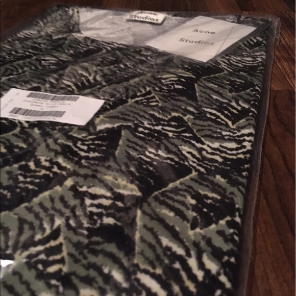 Acne studios "green tiger" t-shirt - Picture 2 of 4