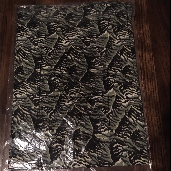 Acne studios "green tiger" t-shirt - Picture 3 of 4