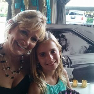 Meet your Posher, Joice