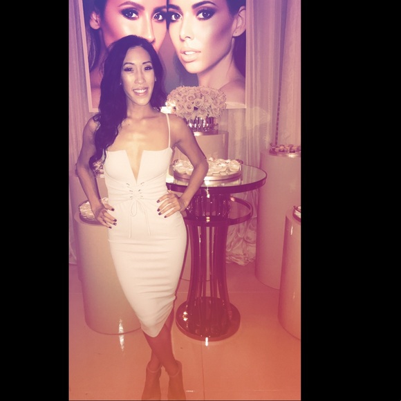 Meet your Posher, Jessica - Picture 2 of 8