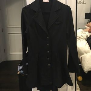 Black fabric stretch long jacket!