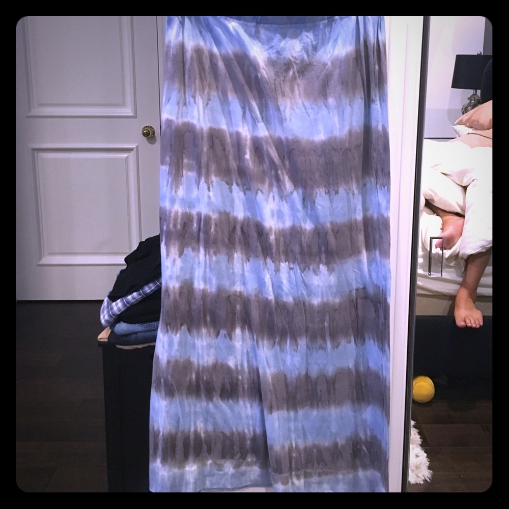 Maxi stripped blue and grey skirt
