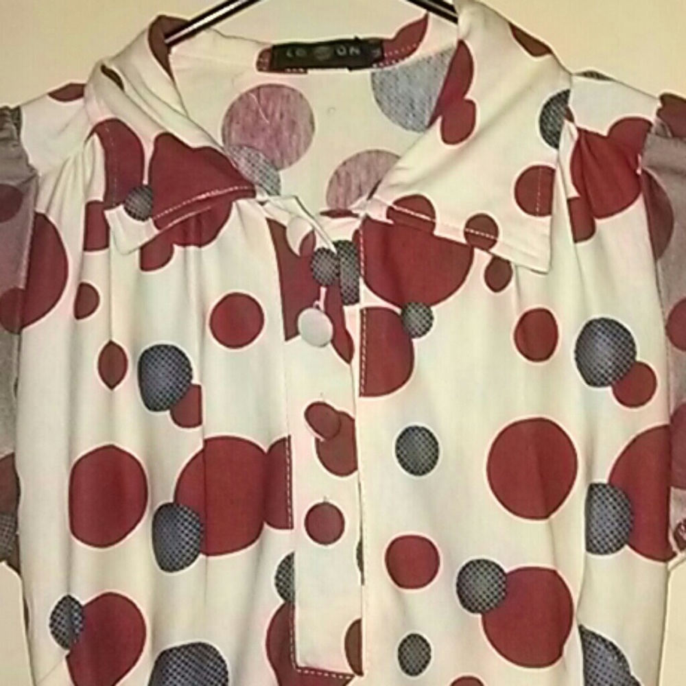 Adorable polka dot dress with ombre detail