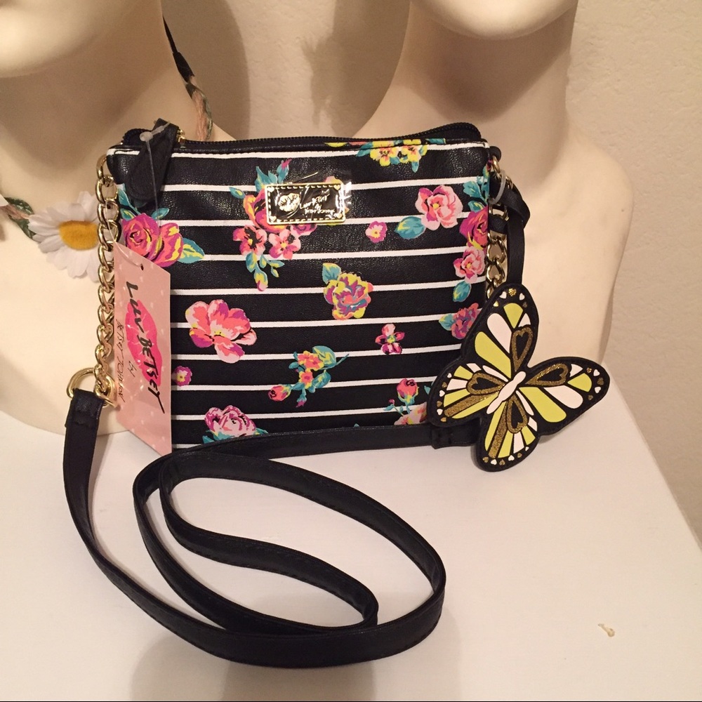New🎀 Betsey Johnson CrossBody Purse NWT - Picture 1 of 5