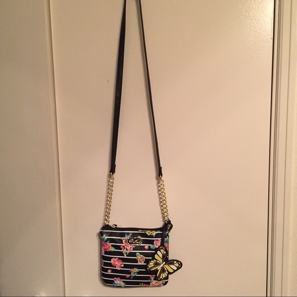 New🎀 Betsey Johnson CrossBody Purse NWT - Picture 5 of 5