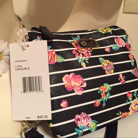 New🎀 Betsey Johnson CrossBody Purse NWT - Picture 4 of 5