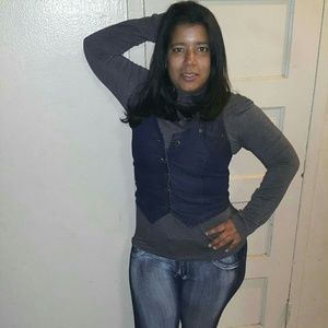 Meet your Posher, Candida