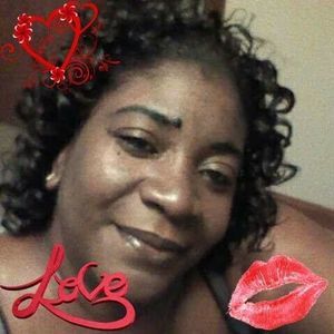 Meet your Posher, Hattie terry tj