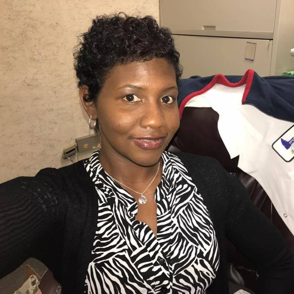 Meet your Posher, Monique