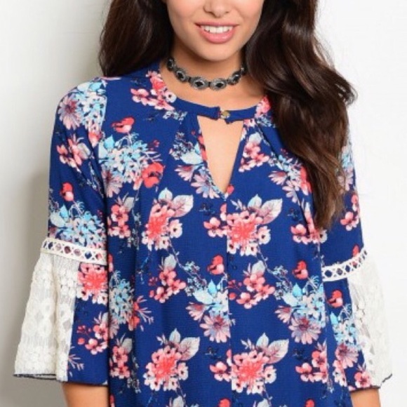 Clearance 🆑 Final 💲Bell Sleeve Tunic/Dress - Picture 2 of 4