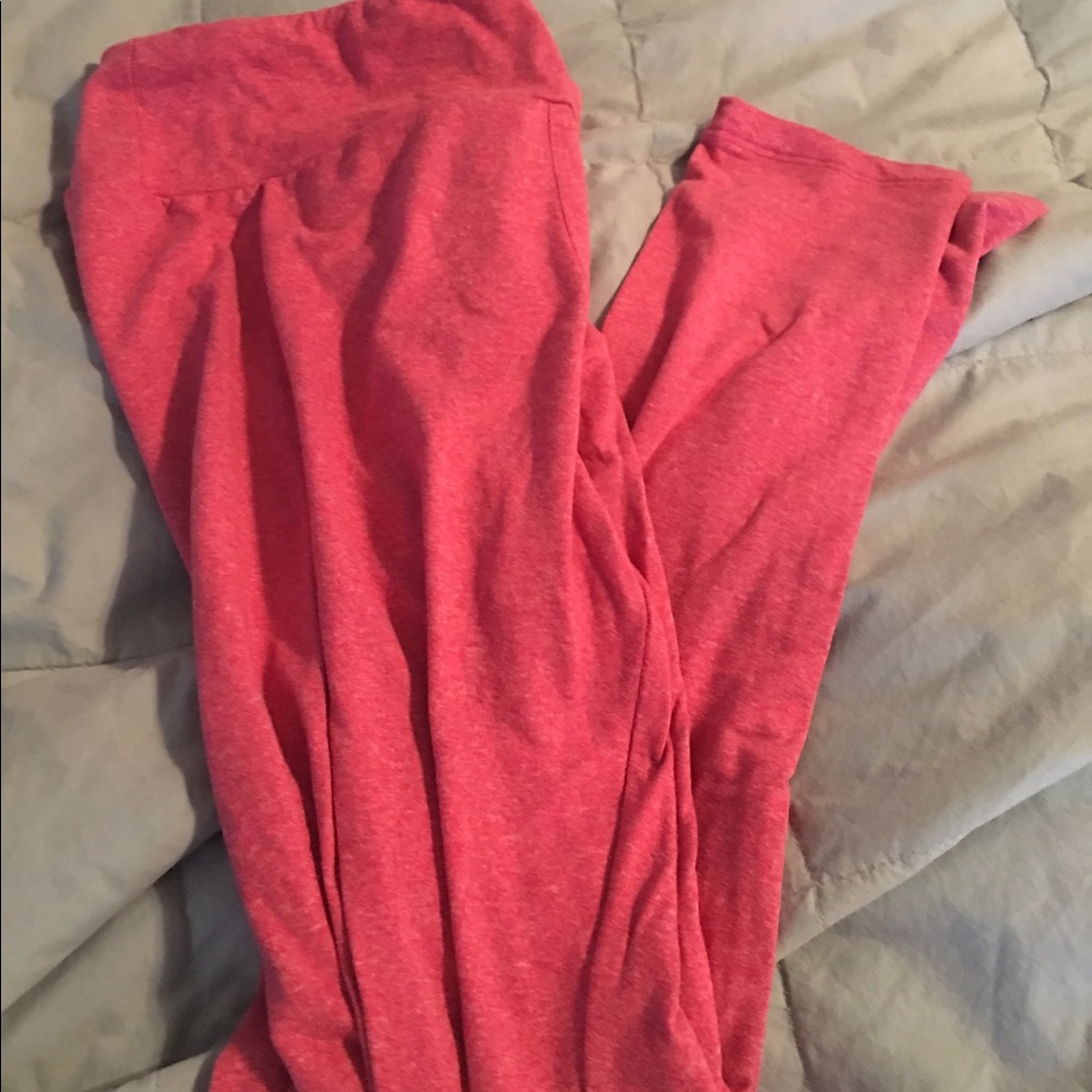 OS Solid Pink Leggings