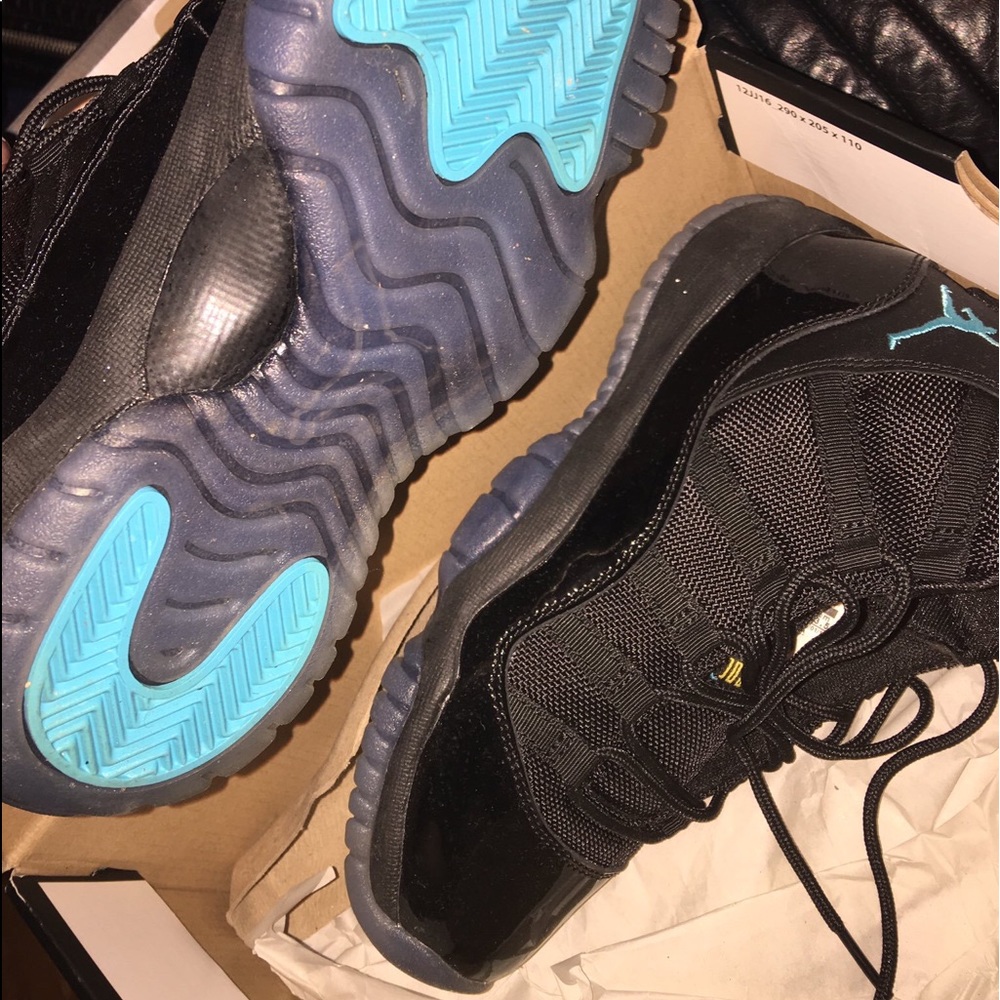 BRAND NEW Air Jordan 11s size 4.5y (6.5 in women)