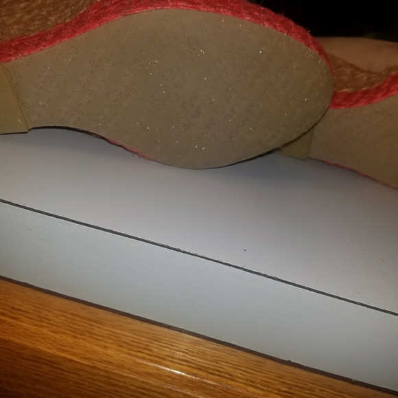 Sandals - Picture 3 of 5