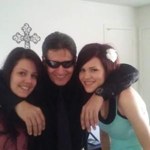 Meet your Posher, Vic