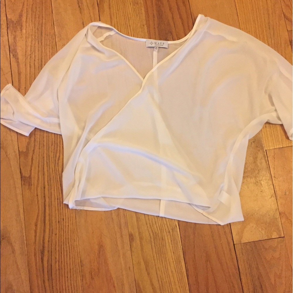 Quarter length sleeves, chiffon blouse