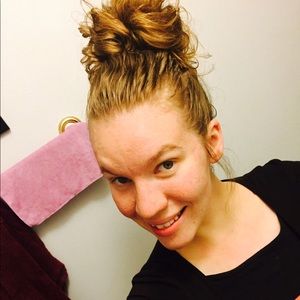 Meet your Posher, Carrie