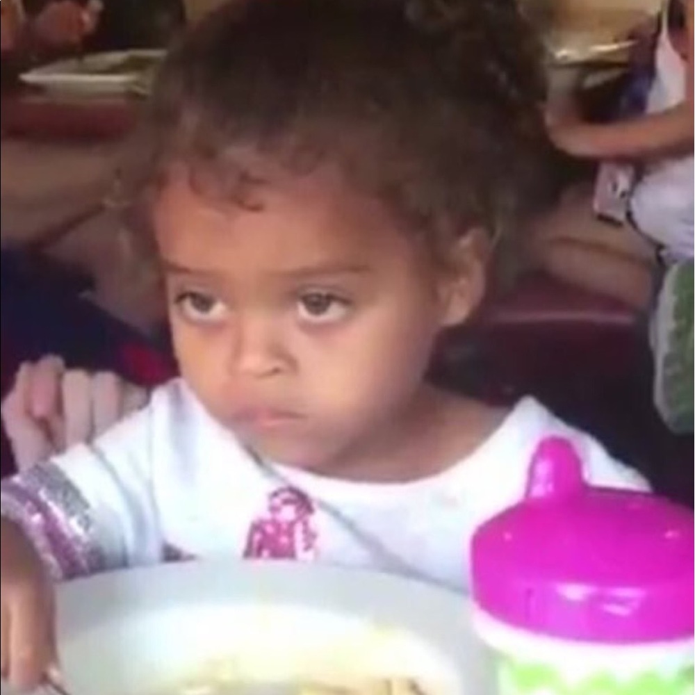 Meet your Posher, Lexis