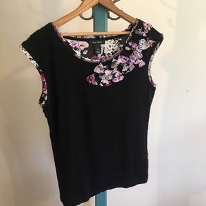 White House black market black and purple top sz s