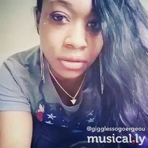 Meet your Posher, Kasendy