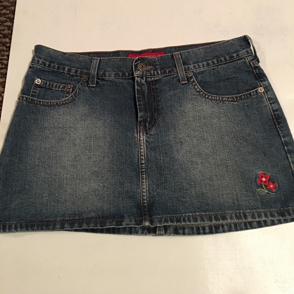 Hollister denim skirt