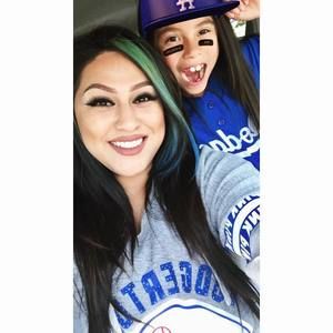 Meet your Posher, Violet