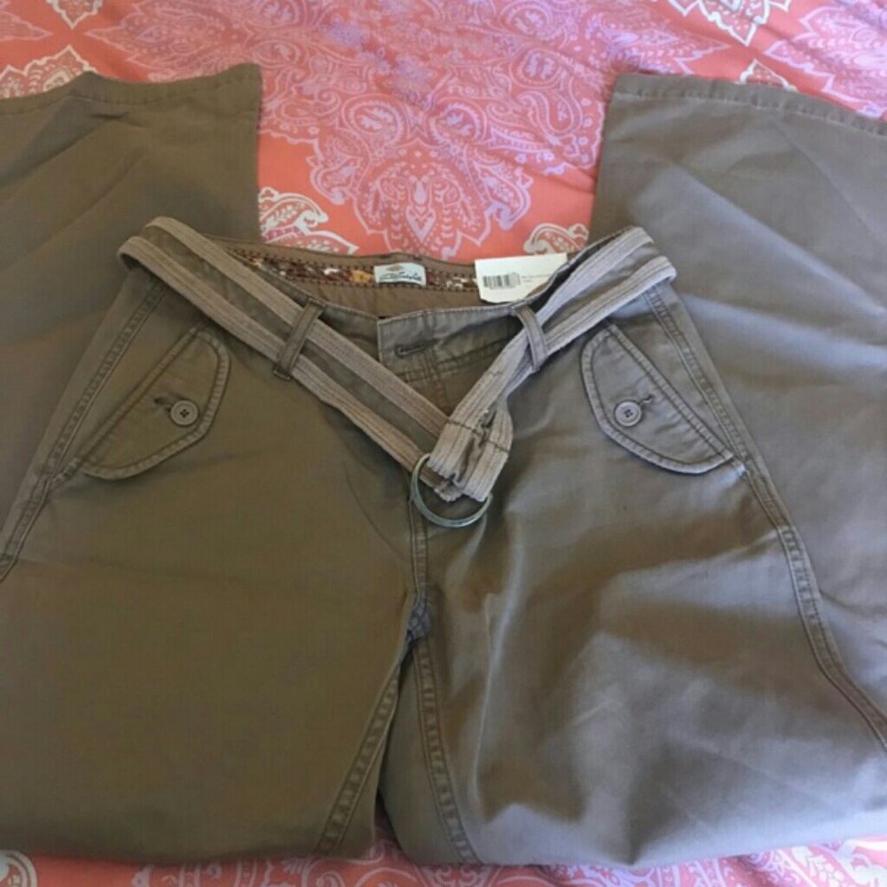 New Bod Timberlake. Khakis pants