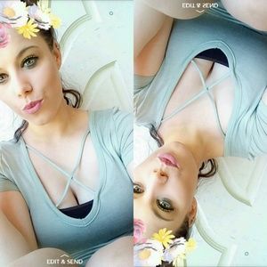 Meet your Posher, Lauren