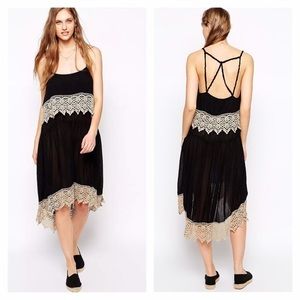 🔥Free people crochet star slip! Reposh✨ too big
