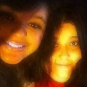 Meet your Posher, Candida