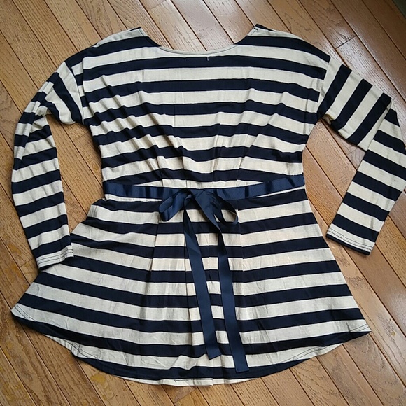 Stripe and Ruffle Tie-back Top - Picture 2 of 7