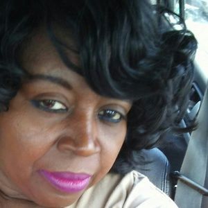 Meet your Posher, Maxine