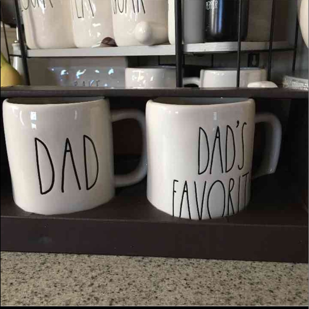 Rae Dunn Mug Set☕️