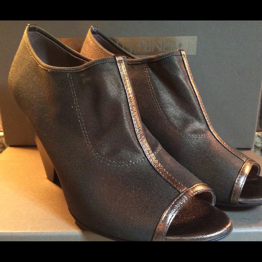 Riley Stretch Peep-Toe Bootie, Bronze