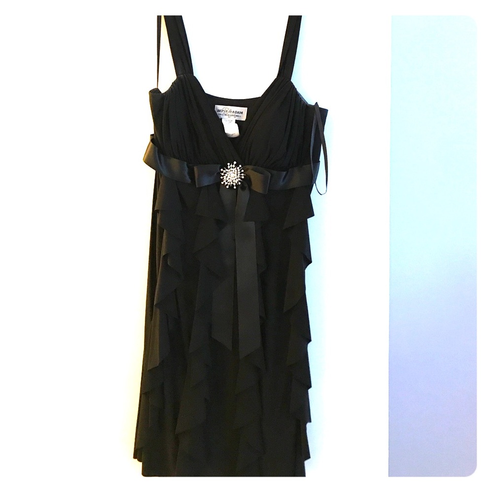 Betsy & Adam Black dress! Perfect condition!! New