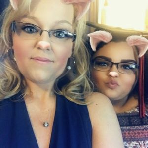 Meet your Posher, Jen