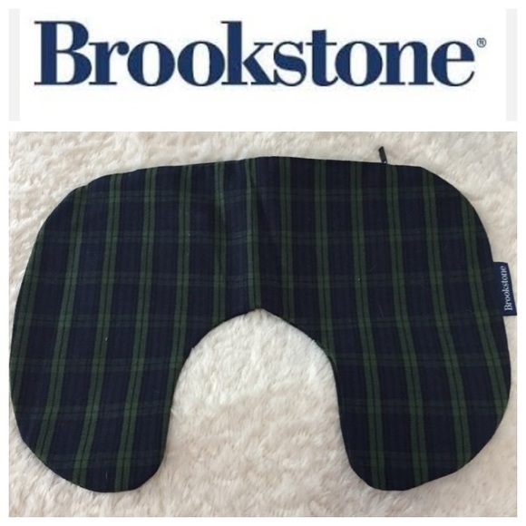 brookstone neck pillow