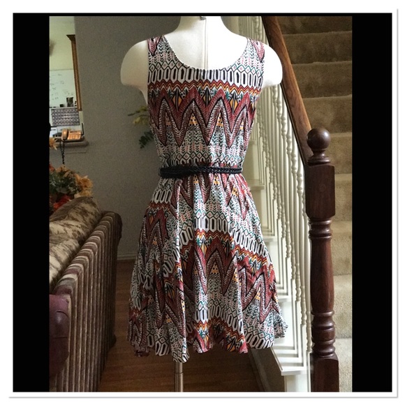 Audrian Madeira Print Belted Dress by Jack - Picture 2 of 7